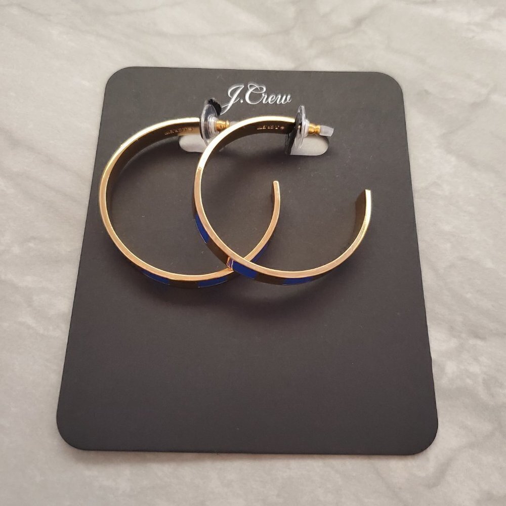 💙 NEW J.Crew Blue Sapphire Striped Enamel Hoop Gold Drop Dangle Earrings 💙 - Picture 2 of 5